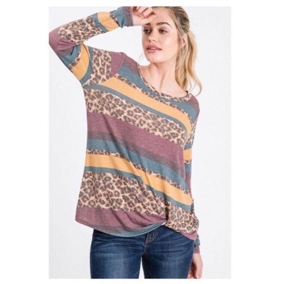Leopard Print Color Block Tunic Top - Picture 3 of 4